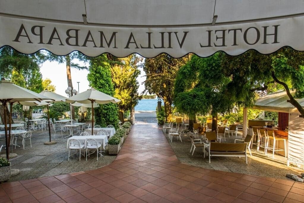 Готель Best Western Villa Mabapa 4*