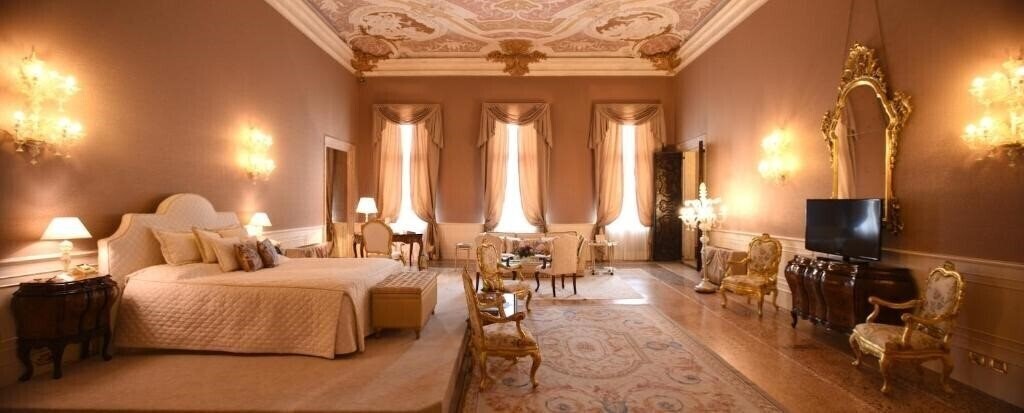 Zdjęcia Ca'Sagredo Hotel 5*