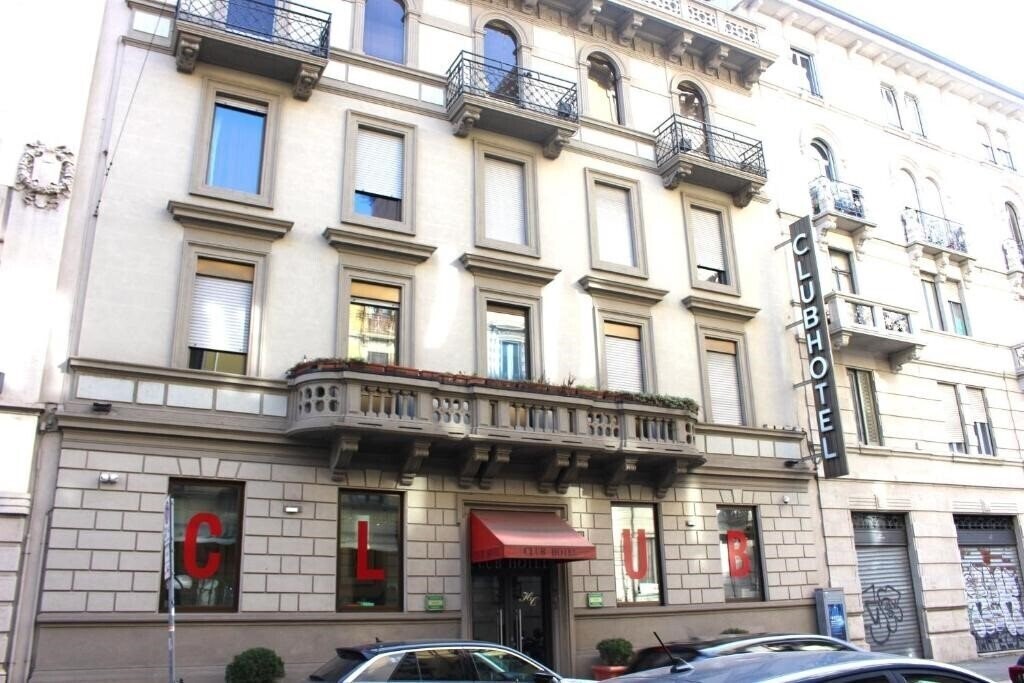 Hotel Club Hotel 3*
