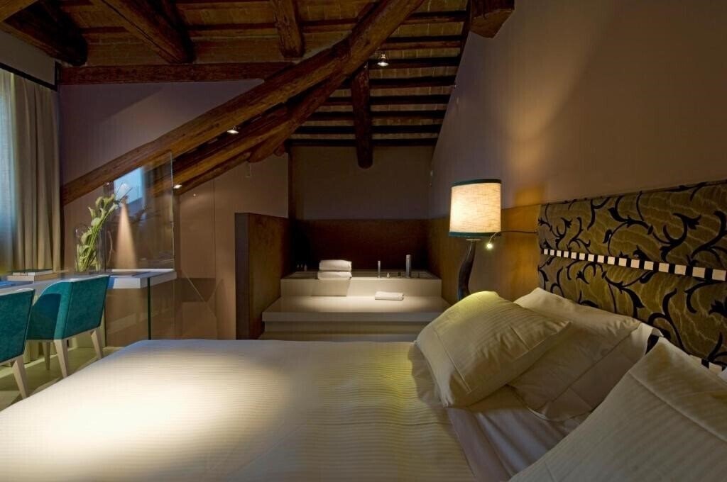 Изображение Centurion Palace 5*