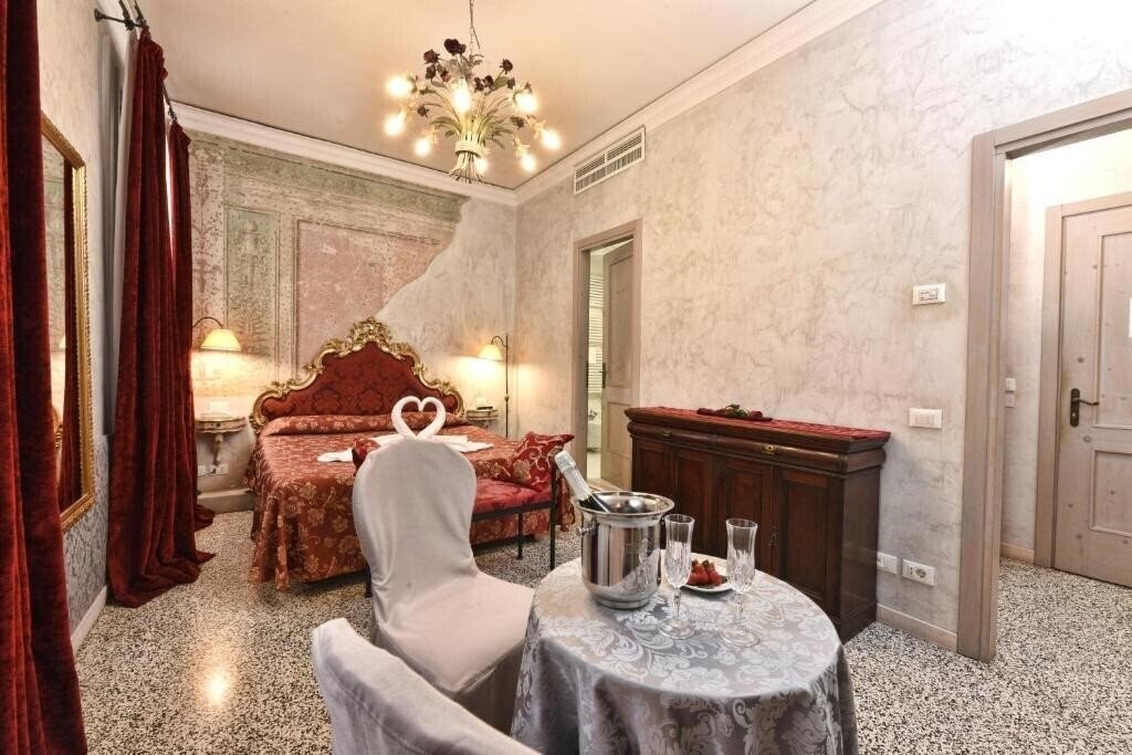 Hotel Casa Martini 1*