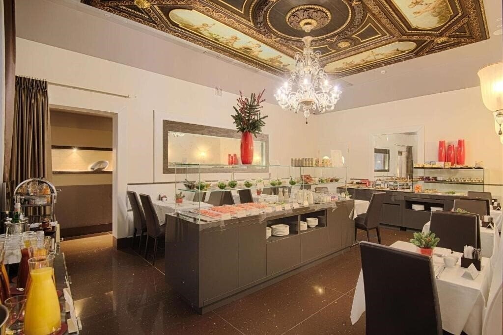 Hotel Nh Collection Venezia Palazzo Barocci 4*