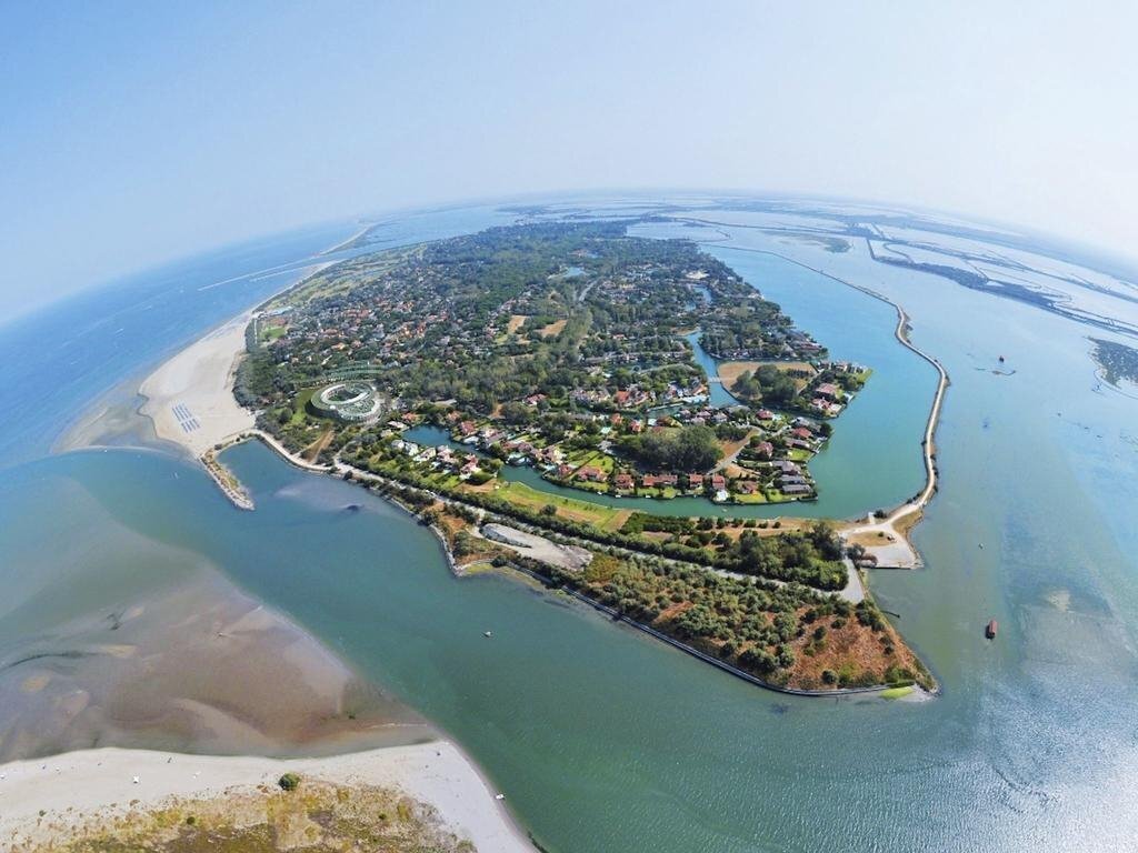 Фотография Albarella Island Apartments 1*