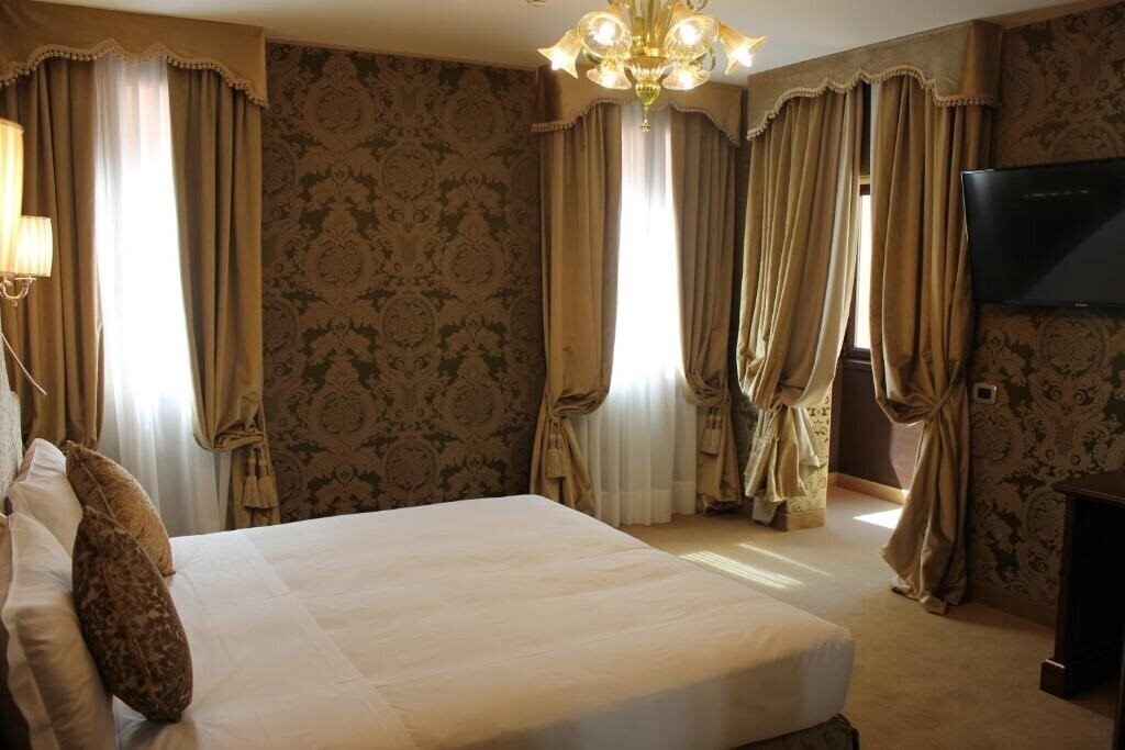 Zdjęcie Hotel Casanova 3*