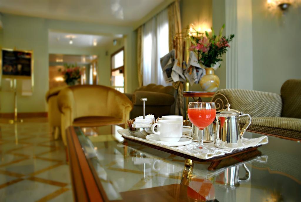 Zdjęcie Carlton Capri 3*