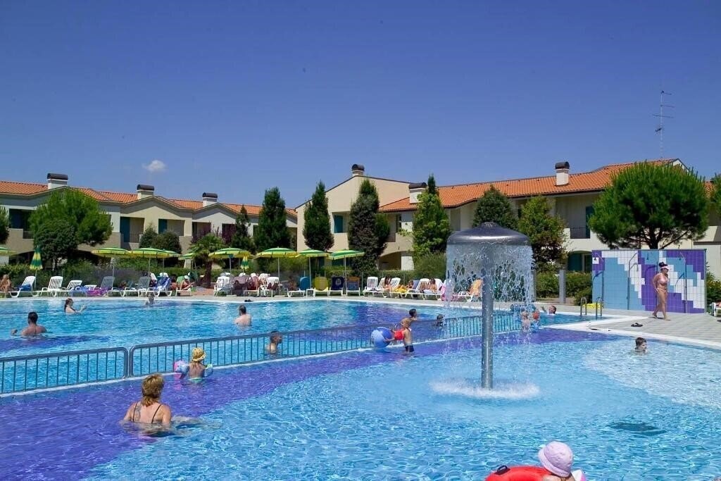 Готель Villaggio Marco Polo Bibione 4*