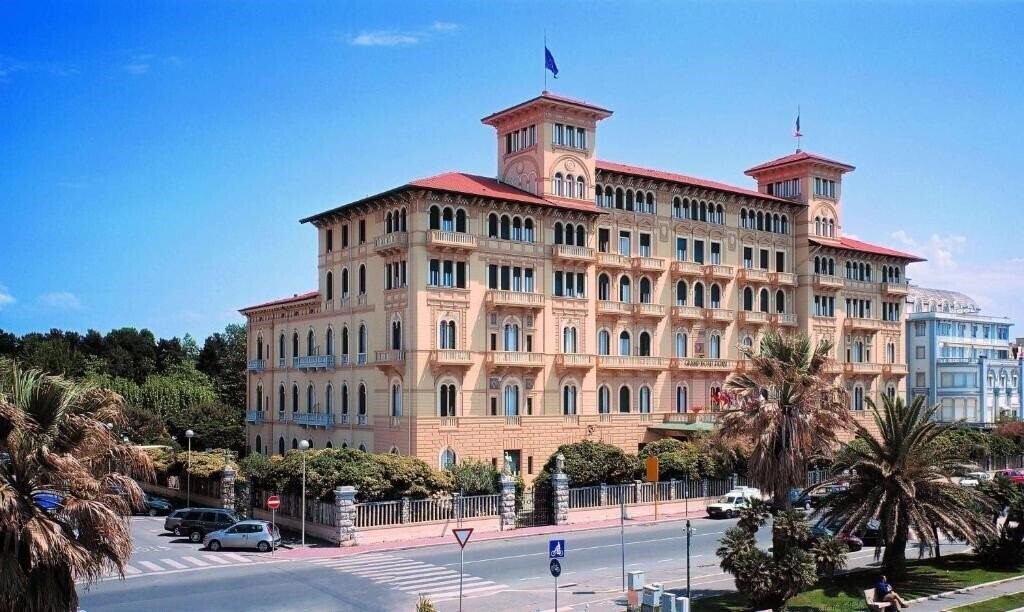 Картинка Grand Hotel Royal 4*