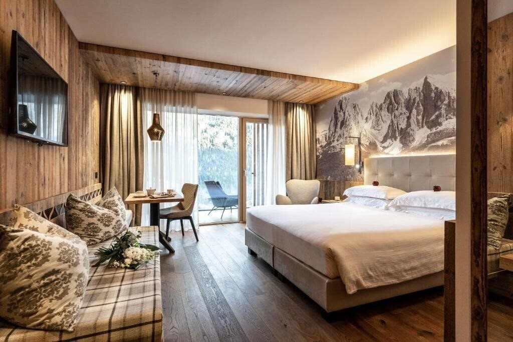 Zdjęcia Ciampedie Luxury Alpine Spa 5*