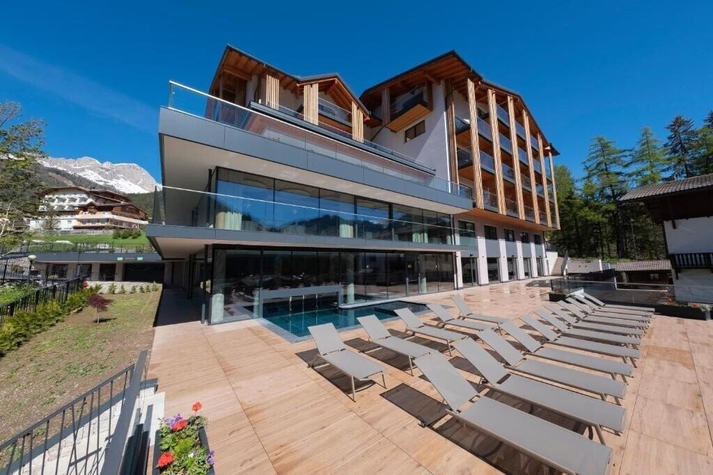 Zdjęcie Ciampedie Luxury Alpine Spa 5*
