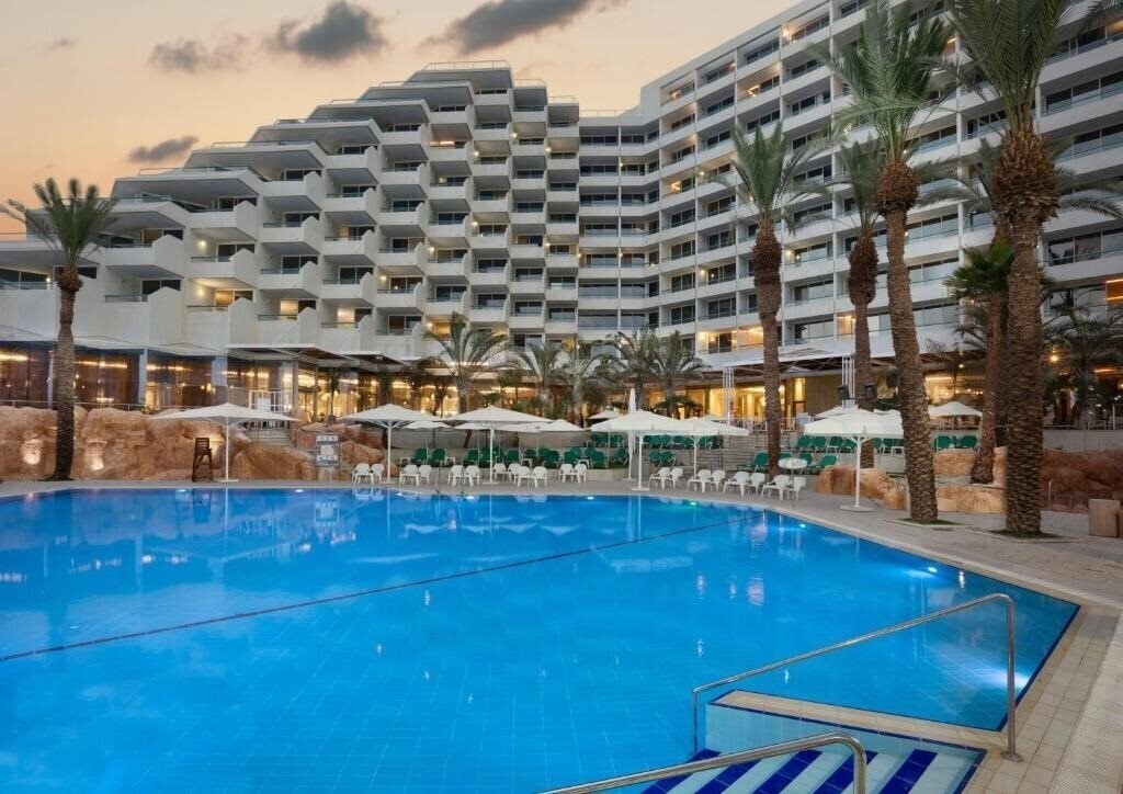 Отель Crowne Plaza Hotel Eilat 5*