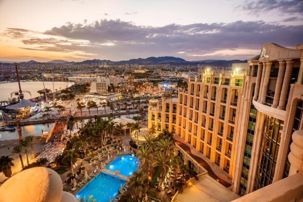 Готель Hilton Eilat Queen Of Sheba 5*