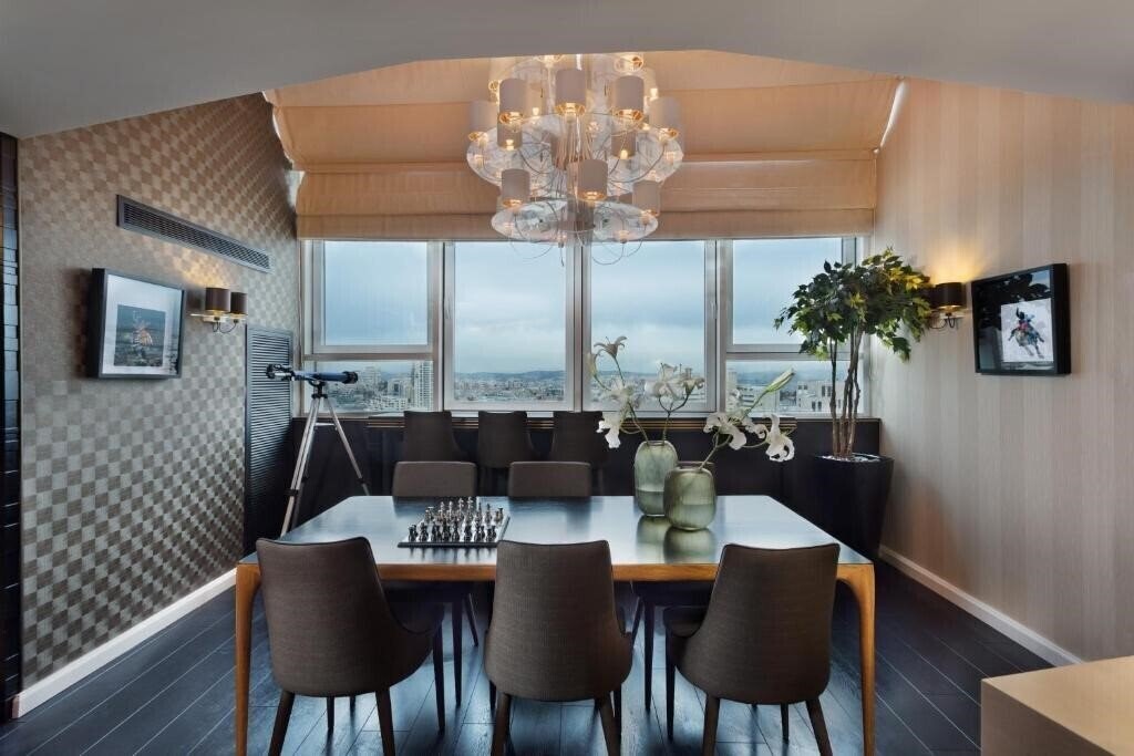 Zdjęcie 21st Floor Hotel 3*