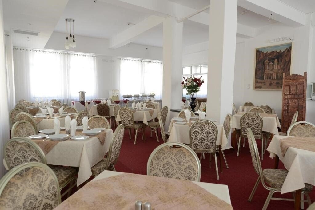 Zdjęcie Rivoli 3*