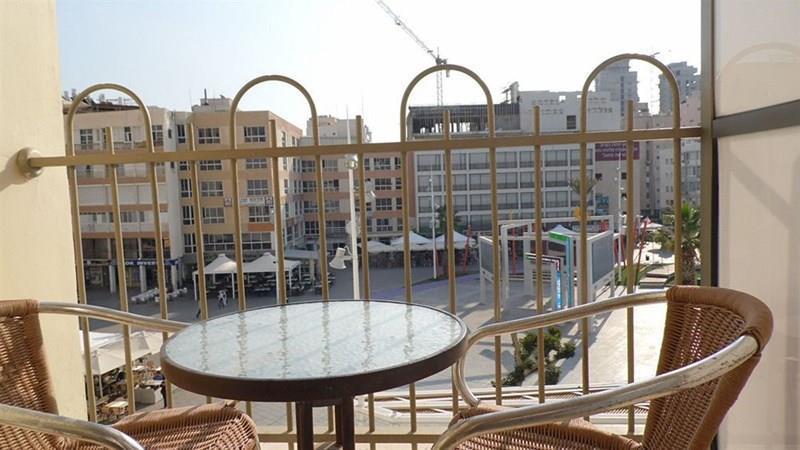 Zdjęcie Kikar Hotel 3*