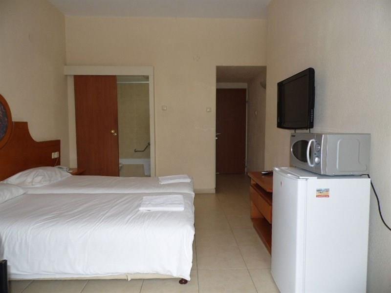 Zdjęcie Kikar Hotel 3*