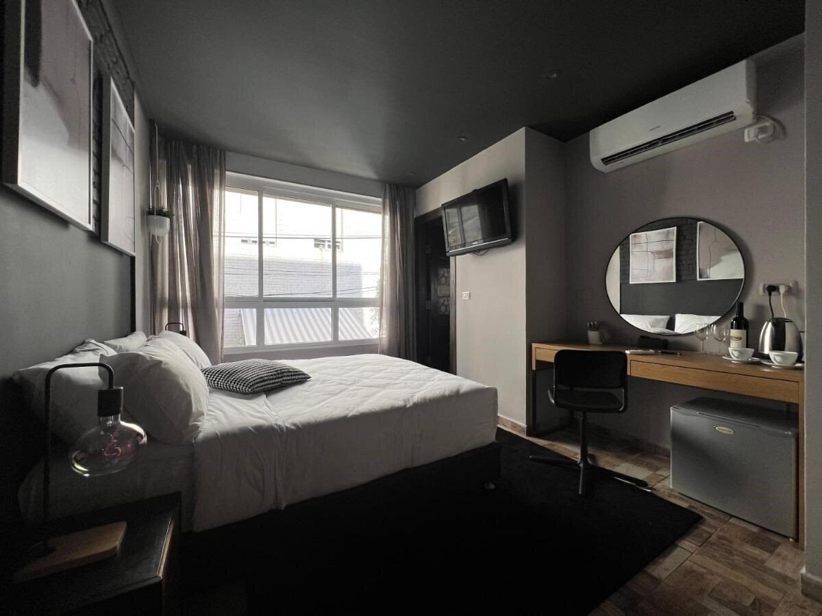 Готель Yarden Beach Apartments 4*