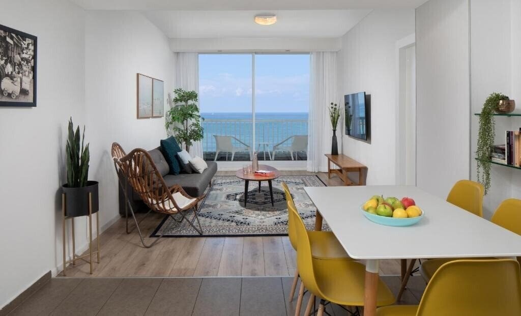 Zdjęcie Sea Executive Suites 4*