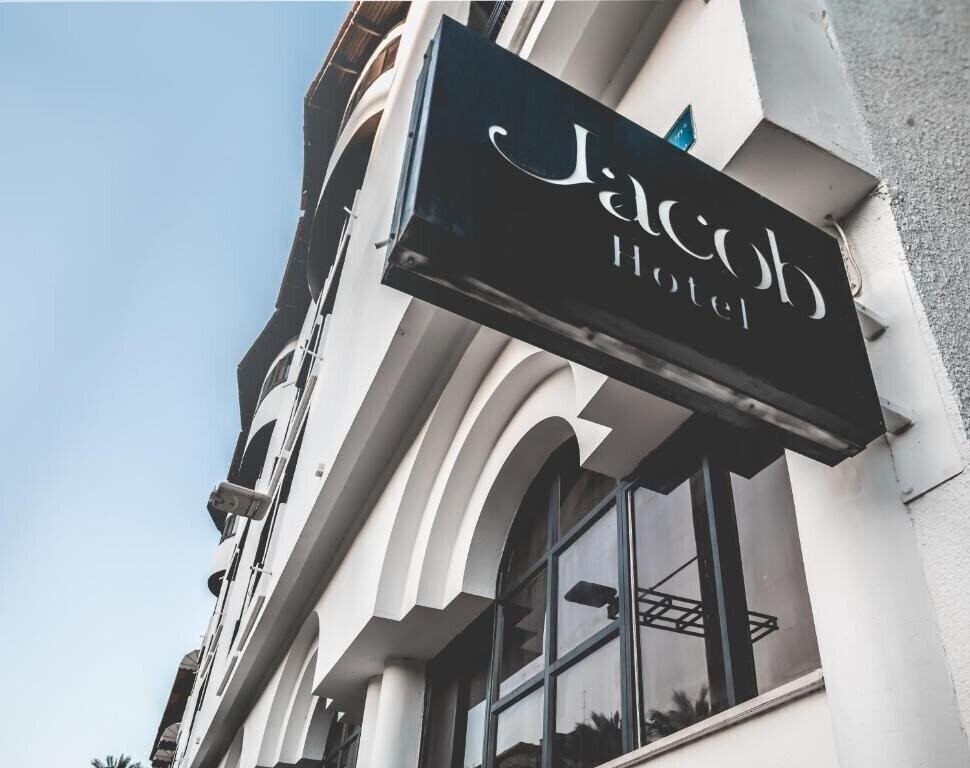 Отель Prima Too 3*