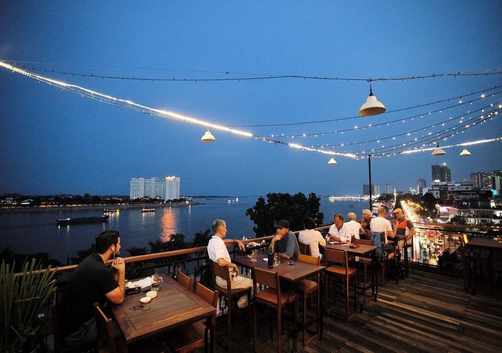 Zdjęcia The Quay 4*