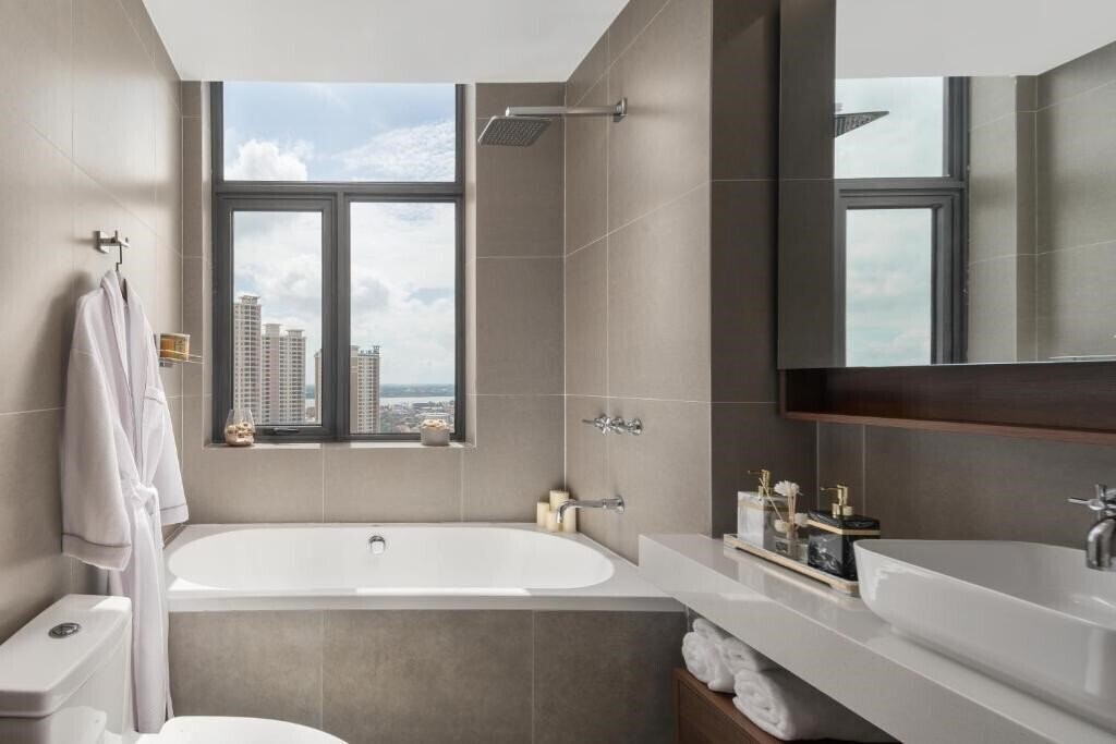 Zdjęcie The Peninsula Phnom Penh 4*