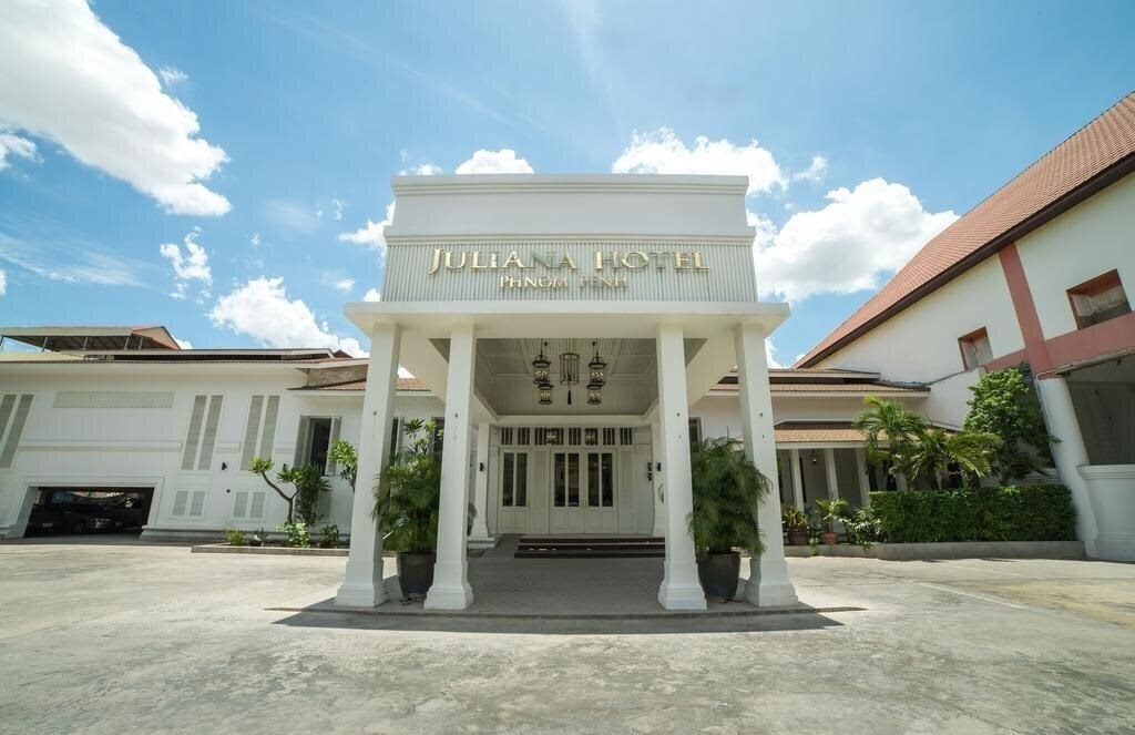 Готель Juliana Hotel 4*