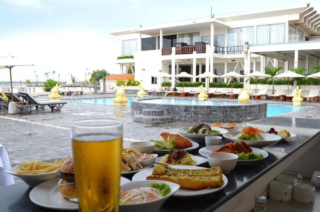 Фотографія Cambodiana 4*