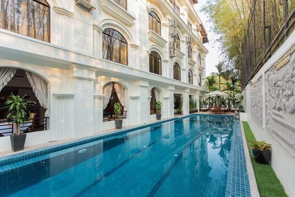 Готель Angkor Vireak Chey Hotel 3*
