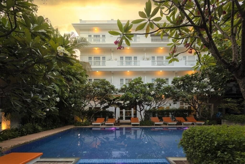 Отель Amber Angkor Villa Hotel & Spa (ex. Frangipani Villa Hotel & Spa) 3*