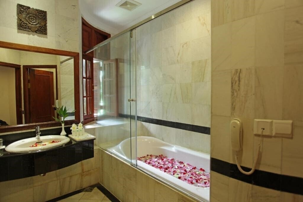 Фотографія Sokhalay Angkor Villa Resort 5*