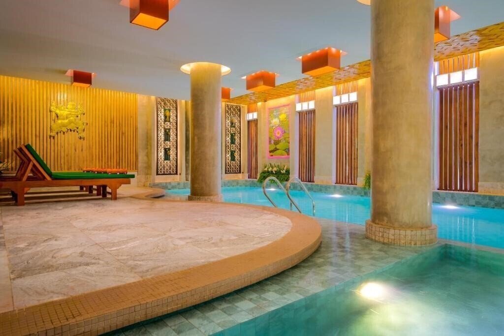 Фотография Ta Prom Hotel Spa 4*