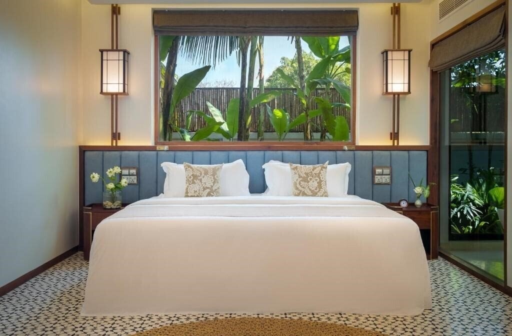 Zdjęcie Waka Villa Private Resort Spa 4*