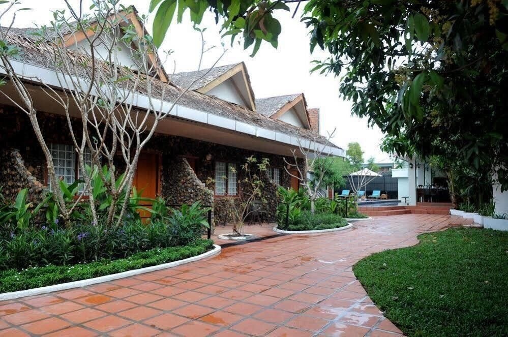 Hotel The Visnu Boutique 4*