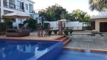 Готель The Harbour Boutique Hotel 4*