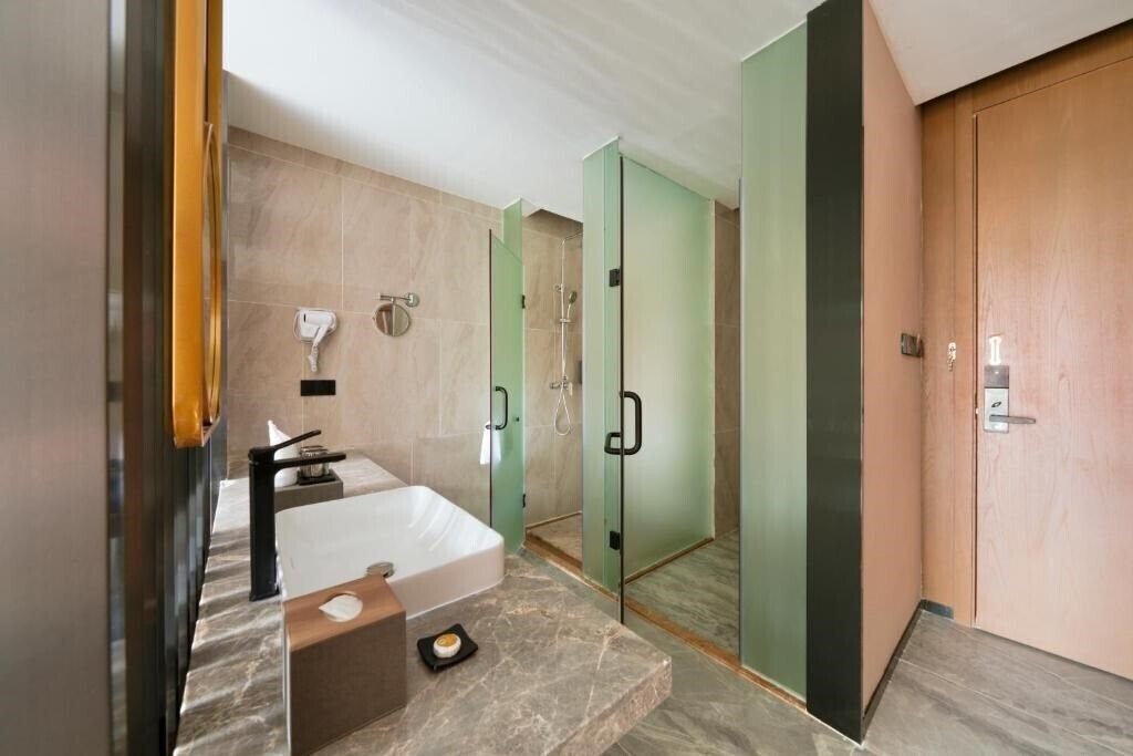 Фотографія Donghu Resort 4*