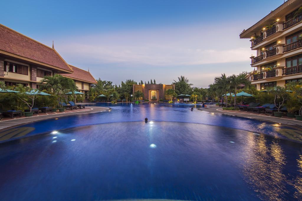 Hotel Angkor Era 5*