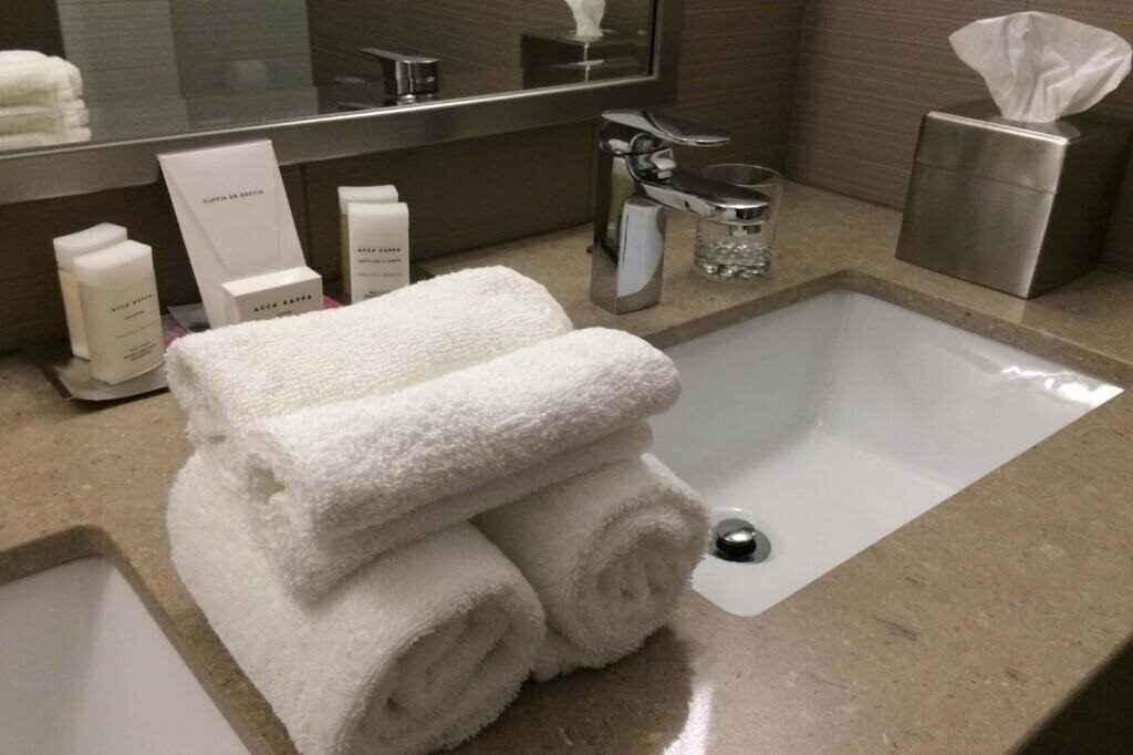 Фотографія Les Suites Victoria An Ascend Hotel Collection 3*