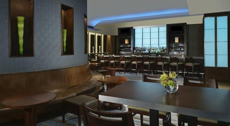 Zdjęcie The Westin Harbour Castle 4*