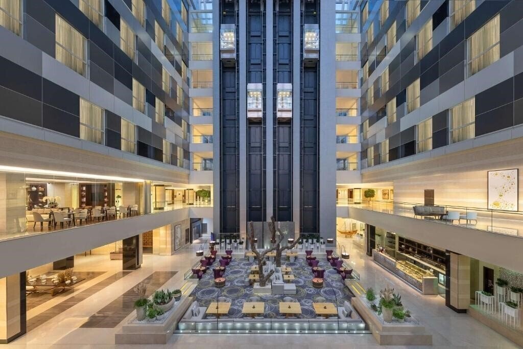 Hotel Hyatt Regency Oryx Doha (ex. Oryx Rotana Hotel) 5*