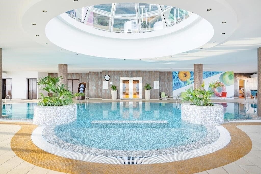 Фотографія Qabila West Bay 5*