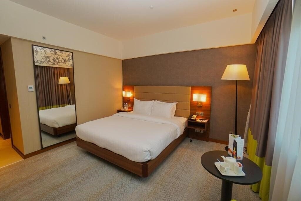 Hotel The Grand Lux 5*