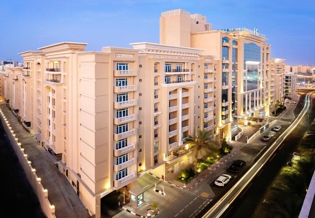 Hotel Riviera Rayhaan by Rotana 5*