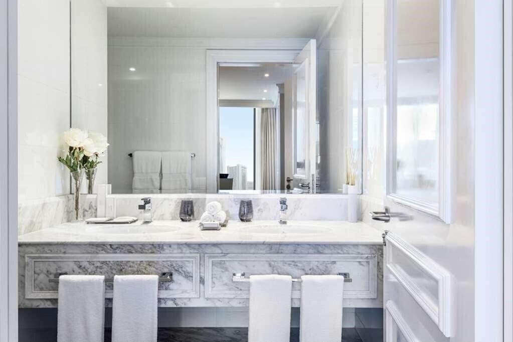 Zdjęcie Westpac Hotel & Suites 4*