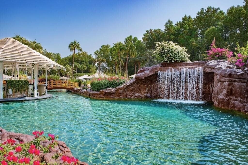 Готель The Ritz-Carlton Doha 5*