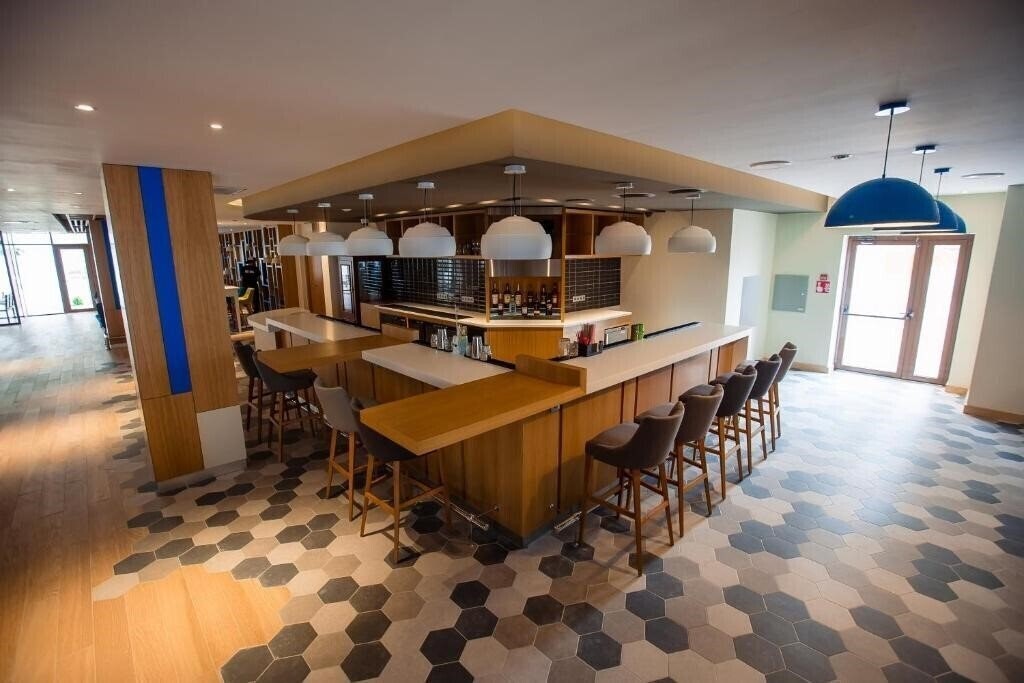 Картинка Holiday Inn Aktau Seaside 4*