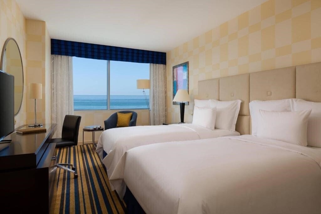 Зображення Renaissance Aktau 5*