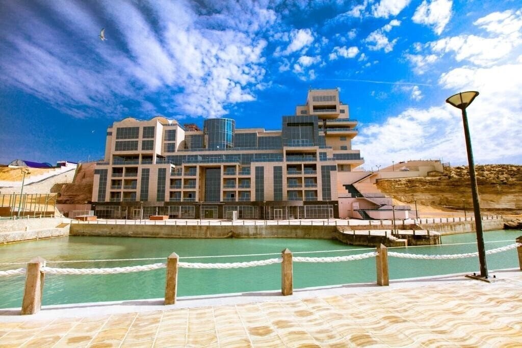 Hotel Caspian Riviera Grand Palace 5*