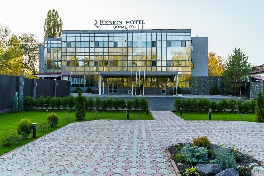 Отель Renion Hotel 3*
