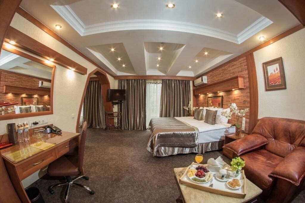 Картинка Uyut Hotel Almaty 3*