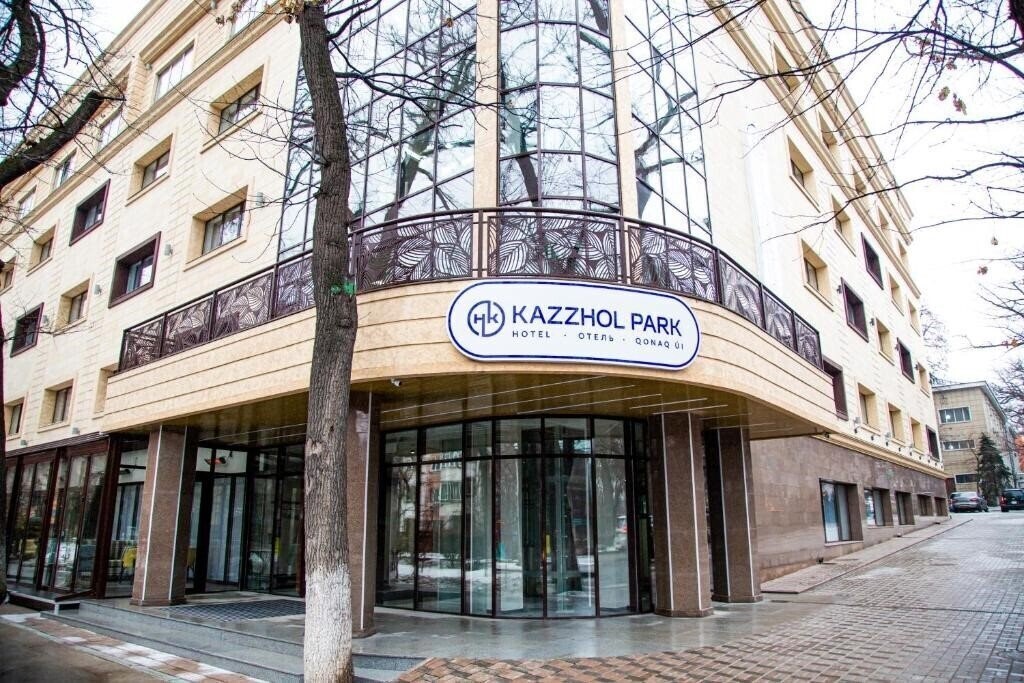 Hotel Kazzhol Park 4*