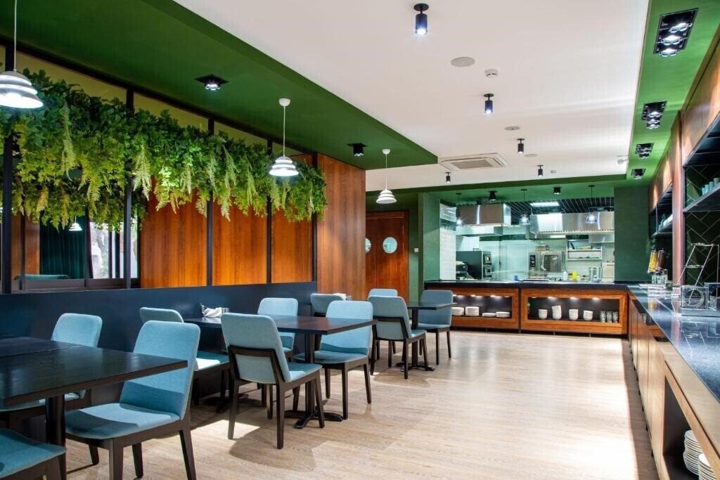 Obraz Kazzhol Park 4*